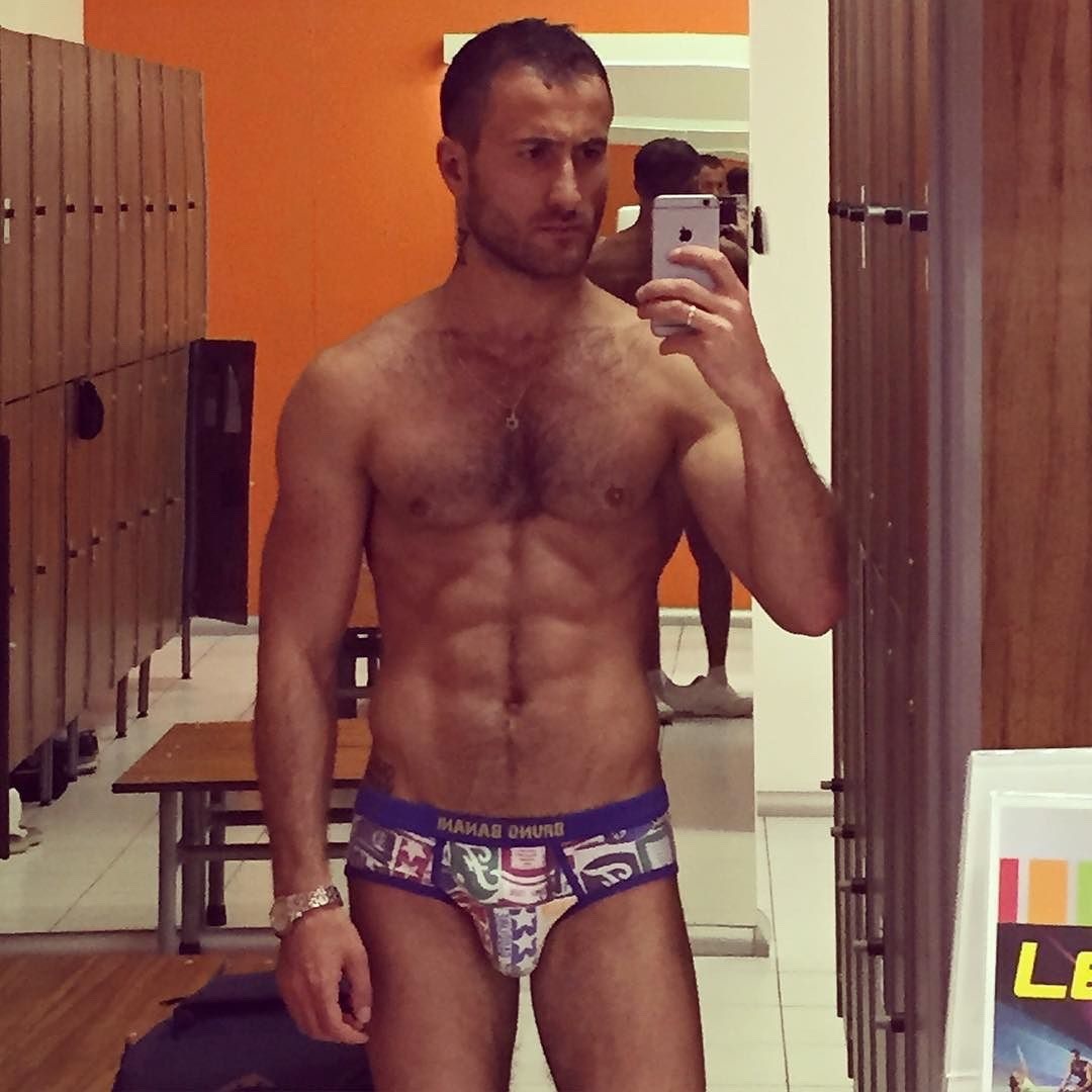 Rencontre torride sans tabou au téléphone rencontre-Gay-Besançon