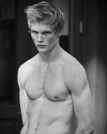 Recherche d’une aventure libertine avec un homme fascinant à Montpellier rencontre-Gay-Montpellier