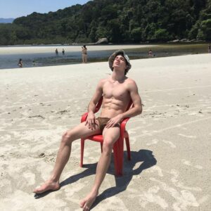 Lucas - rencontre-Gay-Paris