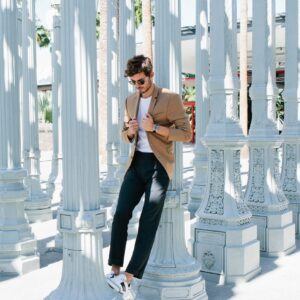 Envie de chaud tout de suite ? Moi aussi, on se dépêche pas ici à Verdun. Sacha - rencontre-Gay-Verdun