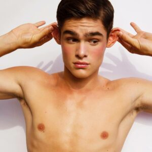 Jeune mec de Sélestat cherche partenaire viril pour nuits torrides et jeux hard sans limites Bastien - rencontre-Teen-Sélestat