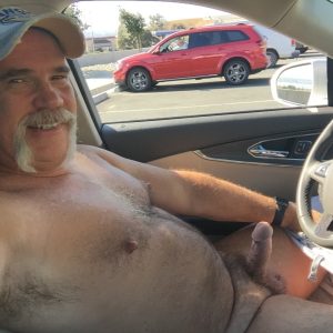 Marc - rencontre-daddy-levallois-perret-MuP7