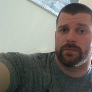 Yanis - rencontre-Gay-Villeneuve-sur-Lot