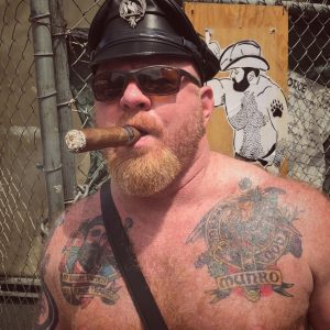 Discret, mais ouvert aux rencontres Bastien - rencontre-Daddy-Villeurbanne