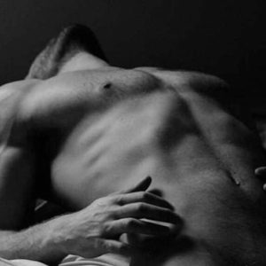 Éveillée 🌸 Bastien - rencontre-Dominant-Mérignac