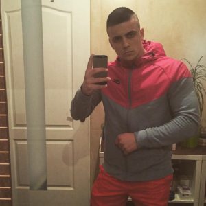Après l’hosto, faut que ça bouge vite 🔥 Yanis - rencontre-Gay-Poitiers