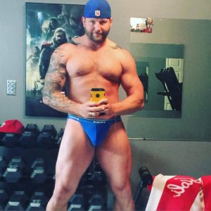 Julien - rencontre-Daddy-Cherbourg-en-Cotentin