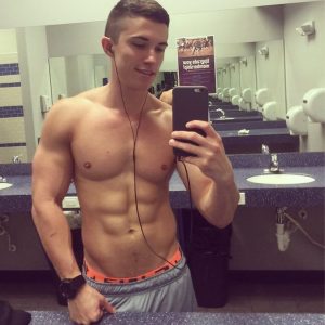 Kylian - rencontre-Gay-Quimper