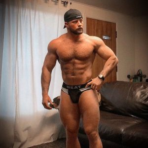 Édouard - rencontre-Gay-Villejuif