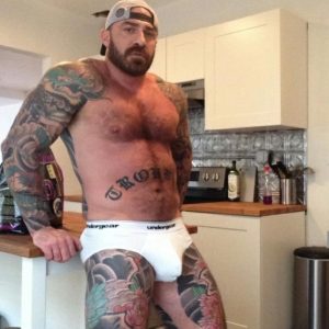 Baise rapide ce soir 🔥 Tomasz - rencontre-Daddy-Saint-Quentin