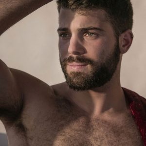 En manque 🔥 Léonard - rencontre-Minet-Arles