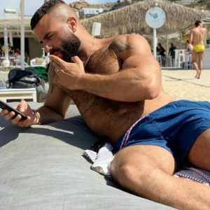 Besoin de sentir ta chaleur sur moi… Sylvain - rencontre-Daddy-Dijon