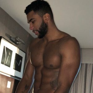 Pas de connerie ou je raccroche Luca - rencontre-Gay-Saint-Étienne