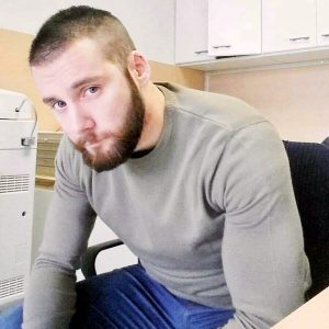 Romain, 38 ans, et une vie à construire au coin du feu Romain - rencontre-Daddy-Talence