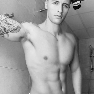 En manque de chaleur 🔥 Nicolas - rencontre-Gay-Rezé