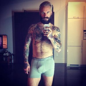 Cherche couple aventurier pour nuit torride Alexandre - rencontre-Libertin-Garges-lès-Gonesse