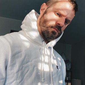 Le mec sérieux en manque de baise Louis - rencontre-Gay-Annemasse