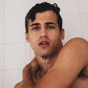 Entre deux plages et un thé vert Félicien - rencontre-Gay-Toulon